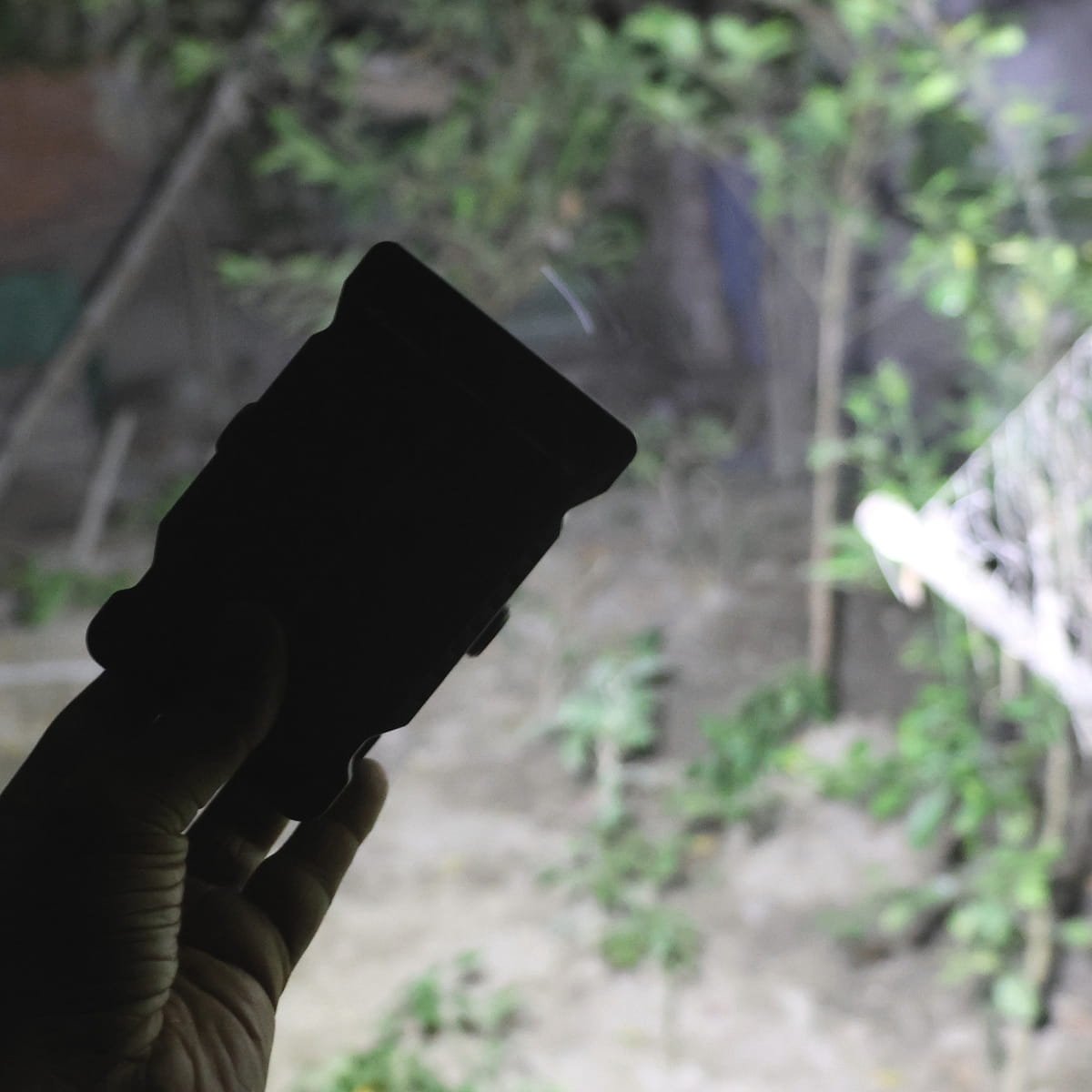 JL-188 solar light illuminated at night motion sensor active