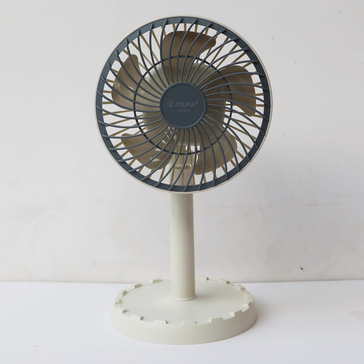 JYSUPER JY-2218 rechargeable fan front view with 4000mAh battery and 3 speed settings
